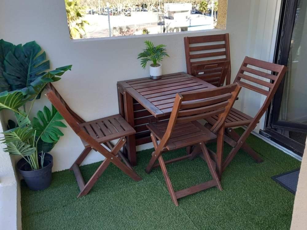 אגדה Port Studio Piscine, Parking, Prive,Navette Aeroport מראה חיצוני תמונה