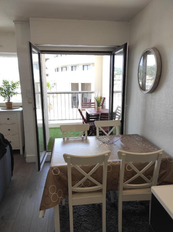 אגדה Port Studio Piscine, Parking, Prive,Navette Aeroport מראה חיצוני תמונה