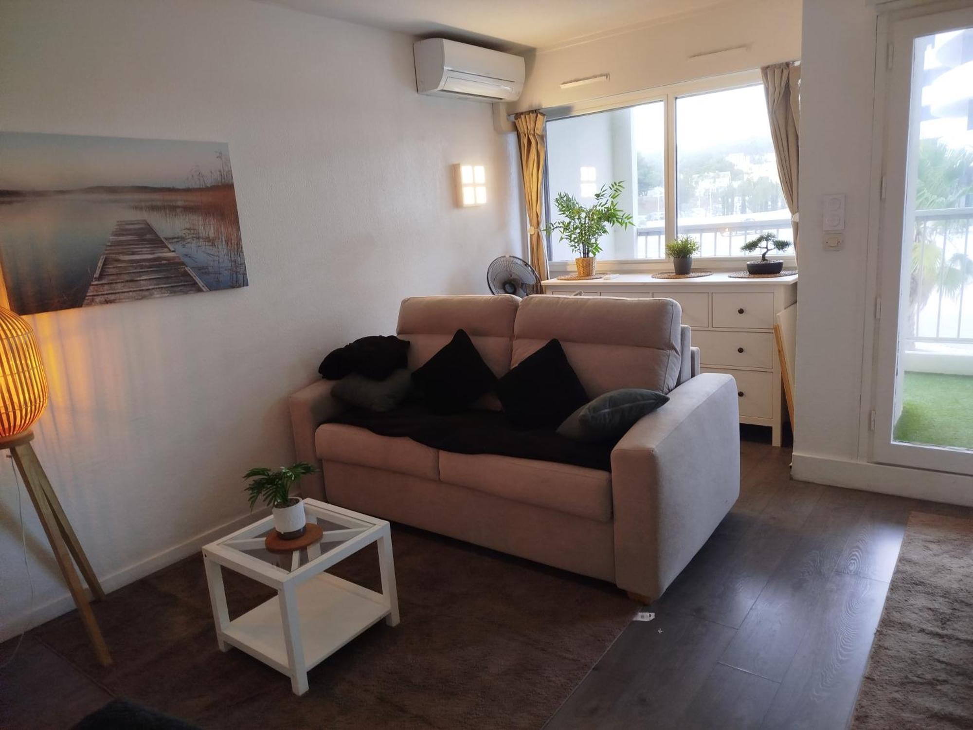 אגדה Port Studio Piscine, Parking, Prive,Navette Aeroport מראה חיצוני תמונה